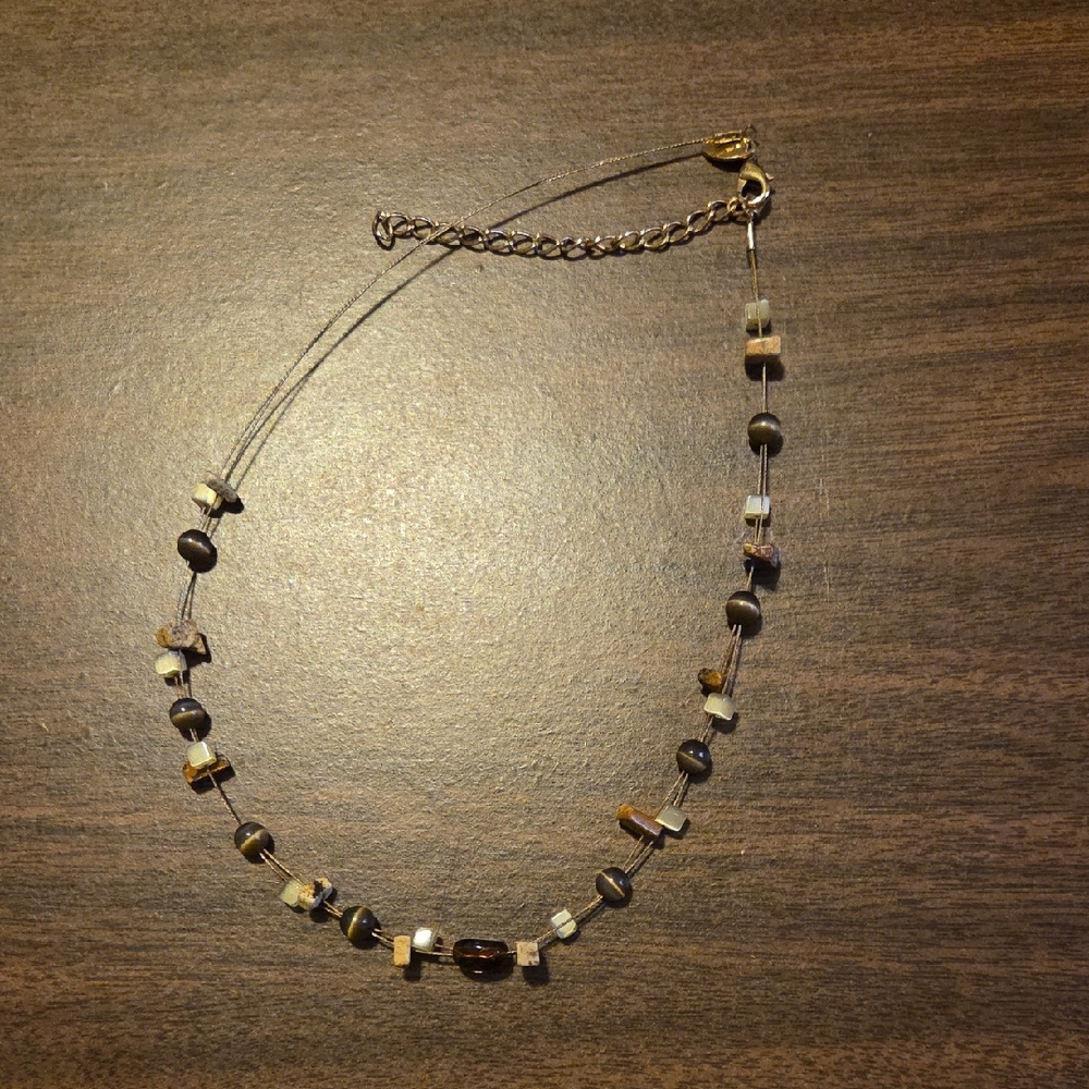 Elegant Brown and Cream Beaded Necklace